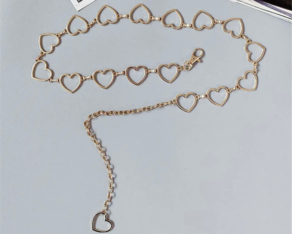 The heart chain belt (gold or silver)